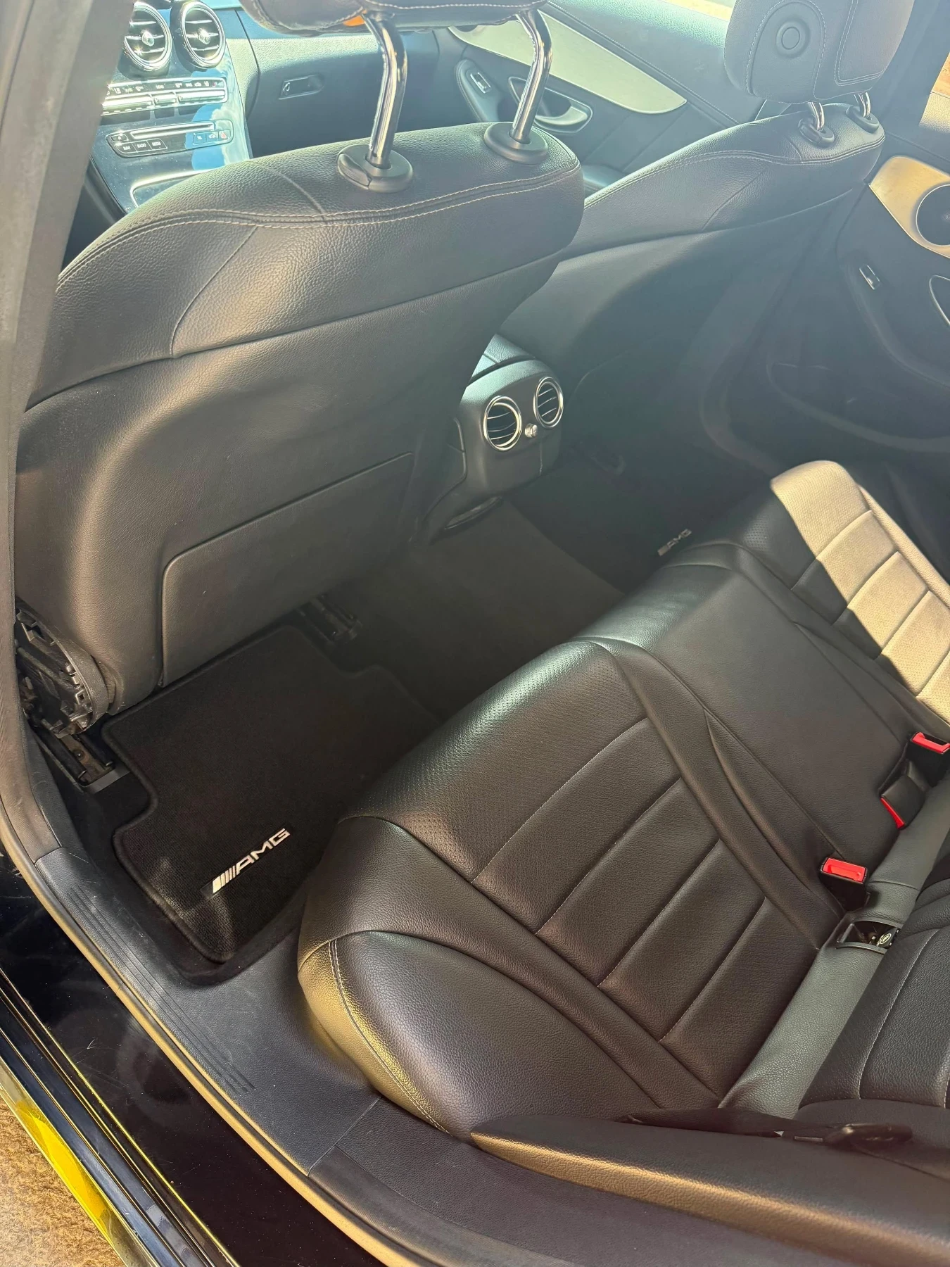 Mercedes-Benz C 250 4matic, снимка 3 - Автомобили и джипове - 56570086