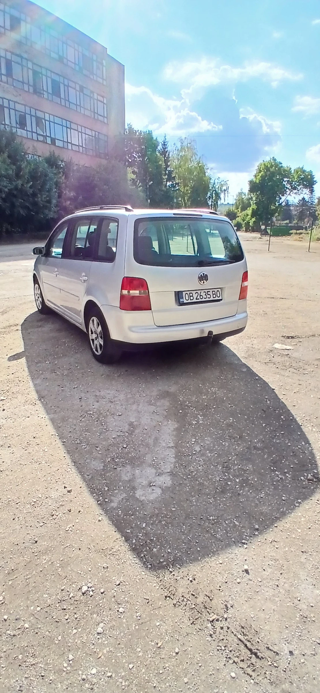 VW Touran, снимка 4 - Автомобили и джипове - 56643441