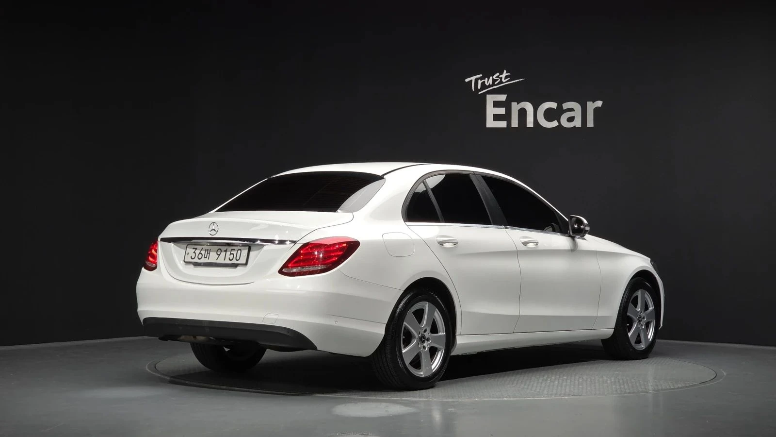 Mercedes-Benz C 200, снимка 2 - Автомобили и джипове - 56685745