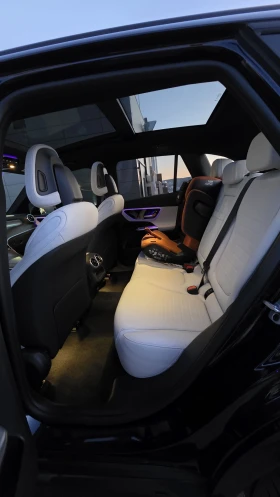 Mercedes-Benz GLC 300 GlC 300 AMG sport package теглич, снимка 6