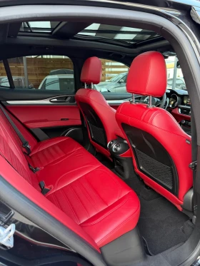 Alfa Romeo Stelvio 2.0T Q4 Ti Sport, снимка 10