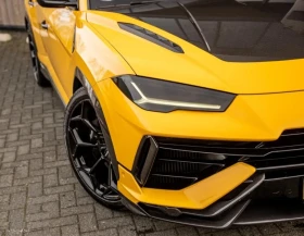 Lamborghini Urus URUS 4.0 PERFORMANTE CARBON ACRAPOVIC, снимка 3