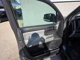Toyota Sequoia SR5 4.6L V8 AWD, снимка 8