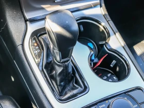 Jeep Grand cherokee Limited KEYLESS* CAM*  CARPLAY*  - 50600 лв. / 25871.37 € - 74085345 16