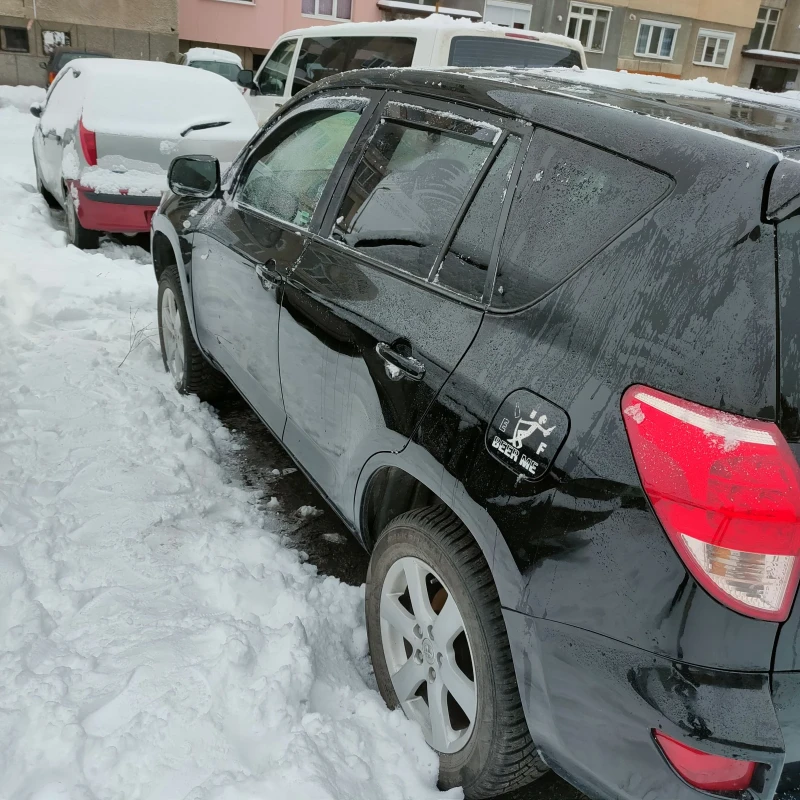 Toyota Rav4, снимка 3 - Автомобили и джипове - 48657512