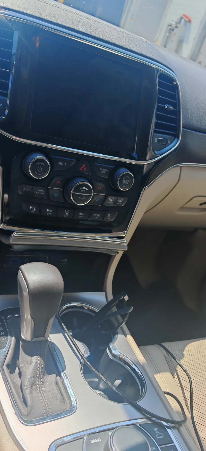 Jeep Grand cherokee, снимка 6 - Автомобили и джипове - 52359900