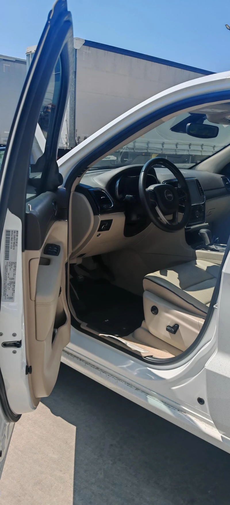 Jeep Grand cherokee, снимка 4 - Автомобили и джипове - 52359900