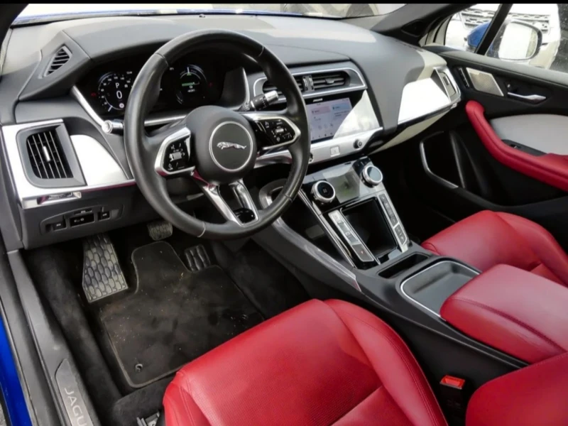 Jaguar I-Pace EV 400 HSE, снимка 4 - Автомобили и джипове - 51821592