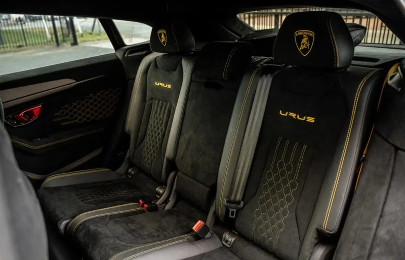 Lamborghini Urus URUS 4.0 PERFORMANTE CARBON ACRAPOVIC, снимка 14 - Автомобили и джипове - 54781563