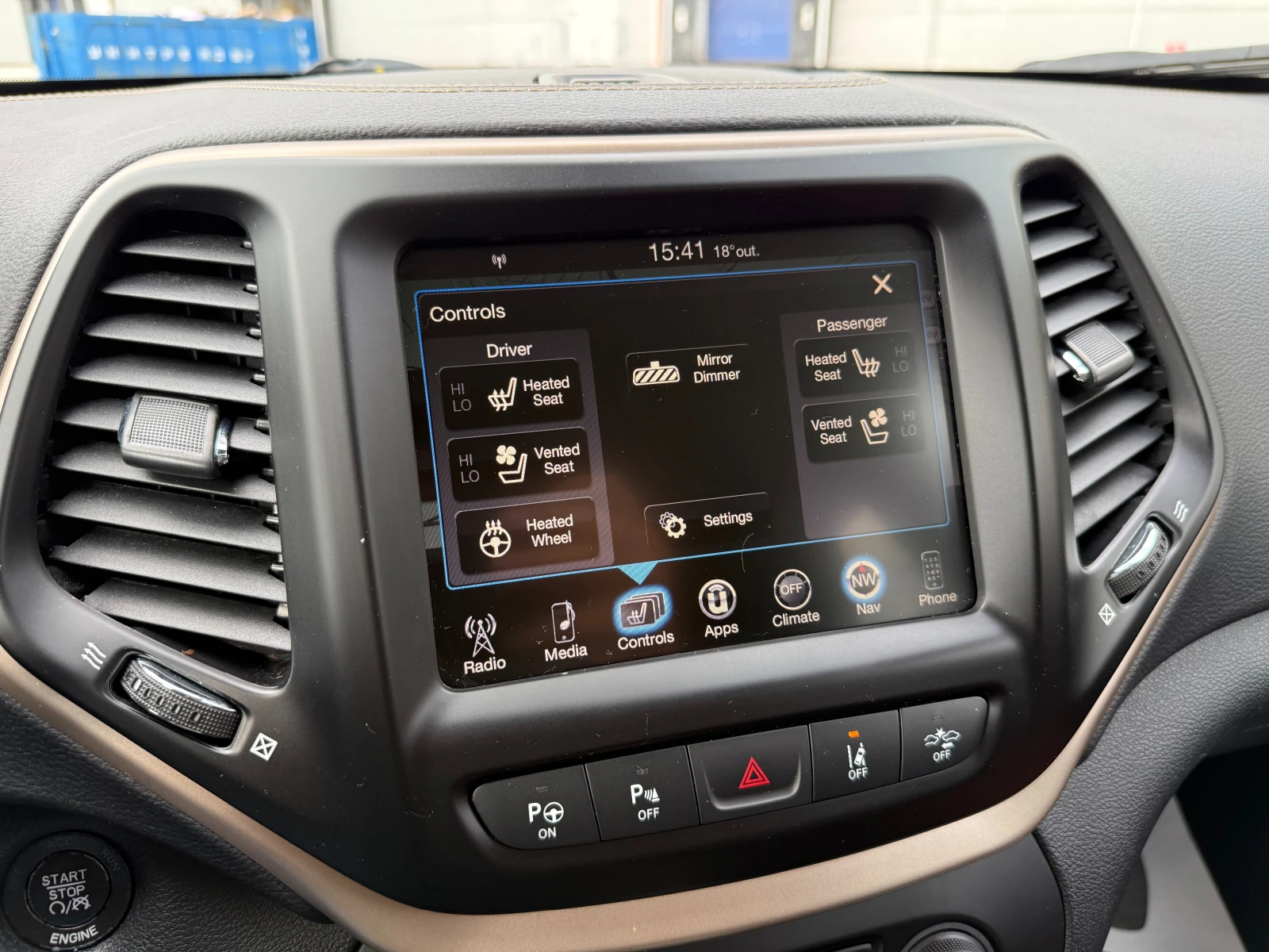 Jeep Cherokee 2.2d 200 .. 44 | Mobile.bg   13