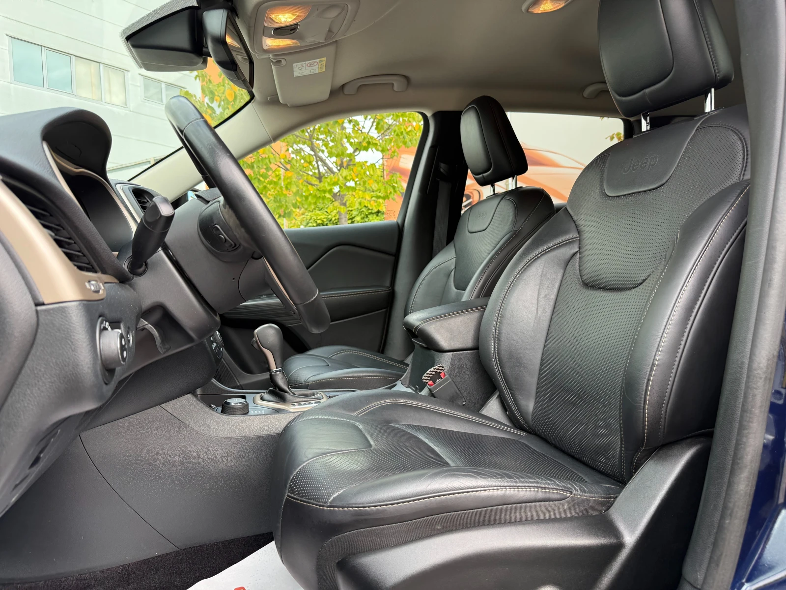 Jeep Cherokee 2.2d 200 к.с. 4х4 - изображение 8