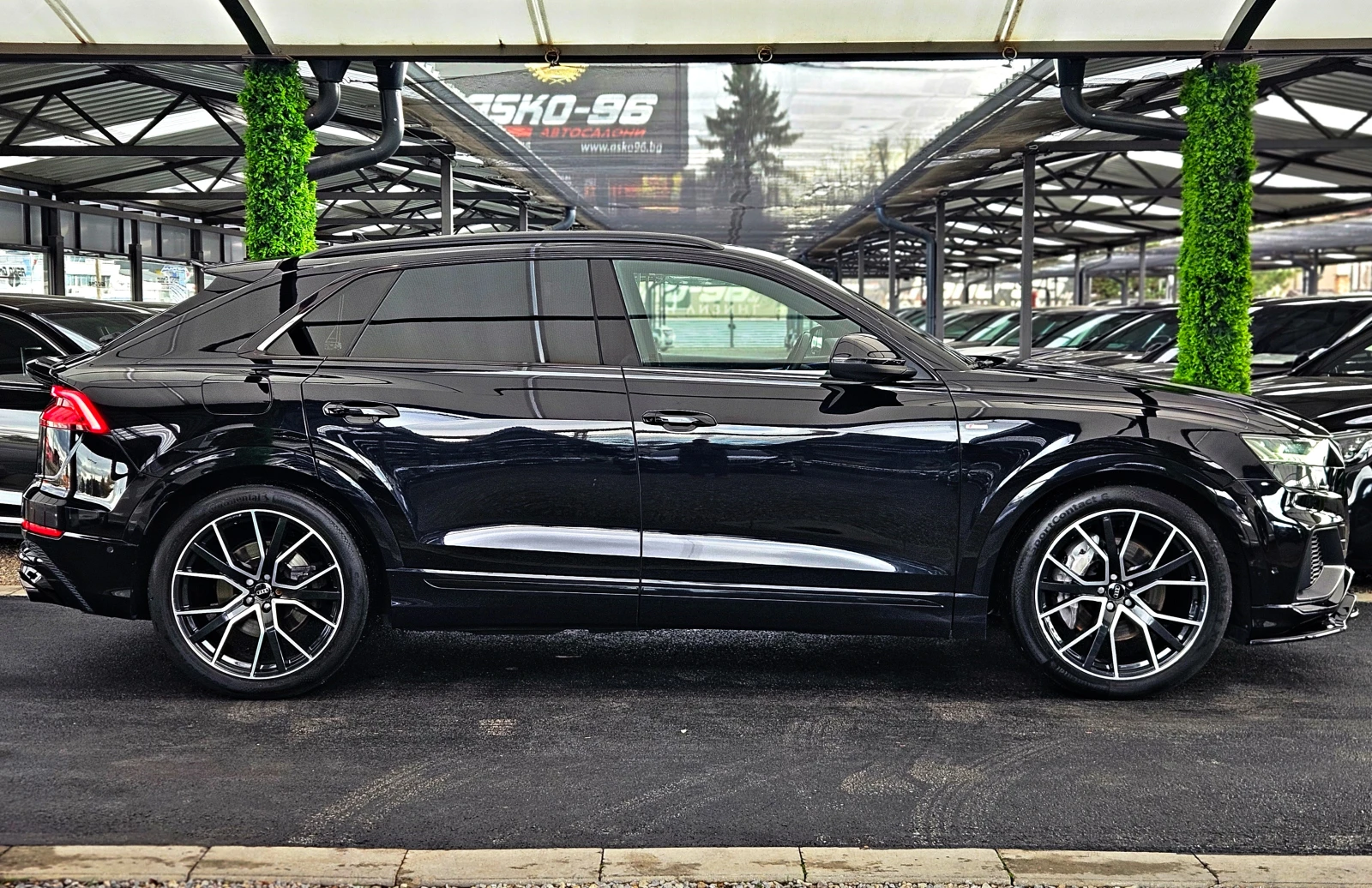 Audi Q8 SQ8/MATRIX/S-LINE/DISTR/3DCAM/ВАКУМ/PANO/ПОДГP/LIZ - изображение 4