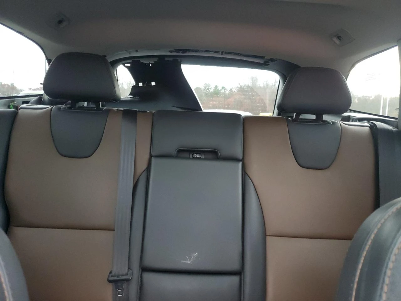 Volvo XC60 T6 DYNAMIC/TWO-TONE/* АВТОКРЕДИТИРАНЕ - изображение 10