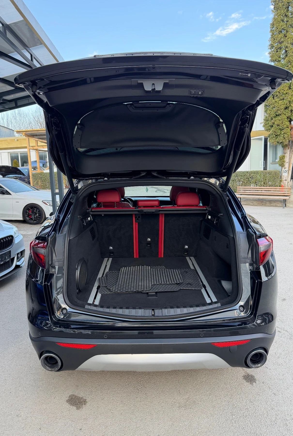 Alfa Romeo Stelvio 2.0T Q4 Ti Sport, снимка 9 - Автомобили и джипове - 54001139