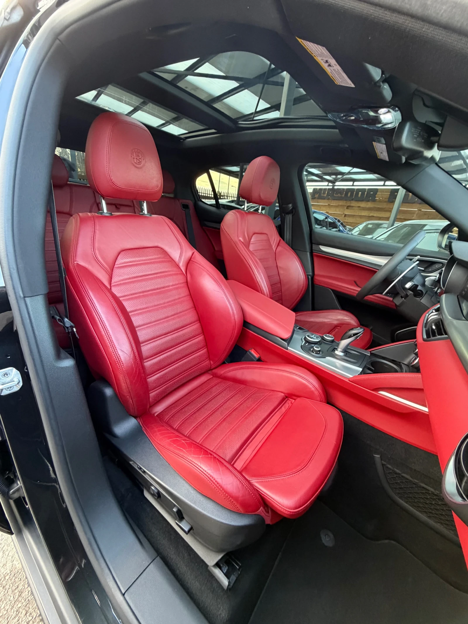 Alfa Romeo Stelvio 2.0T Q4 Ti Sport, снимка 13 - Автомобили и джипове - 54001139