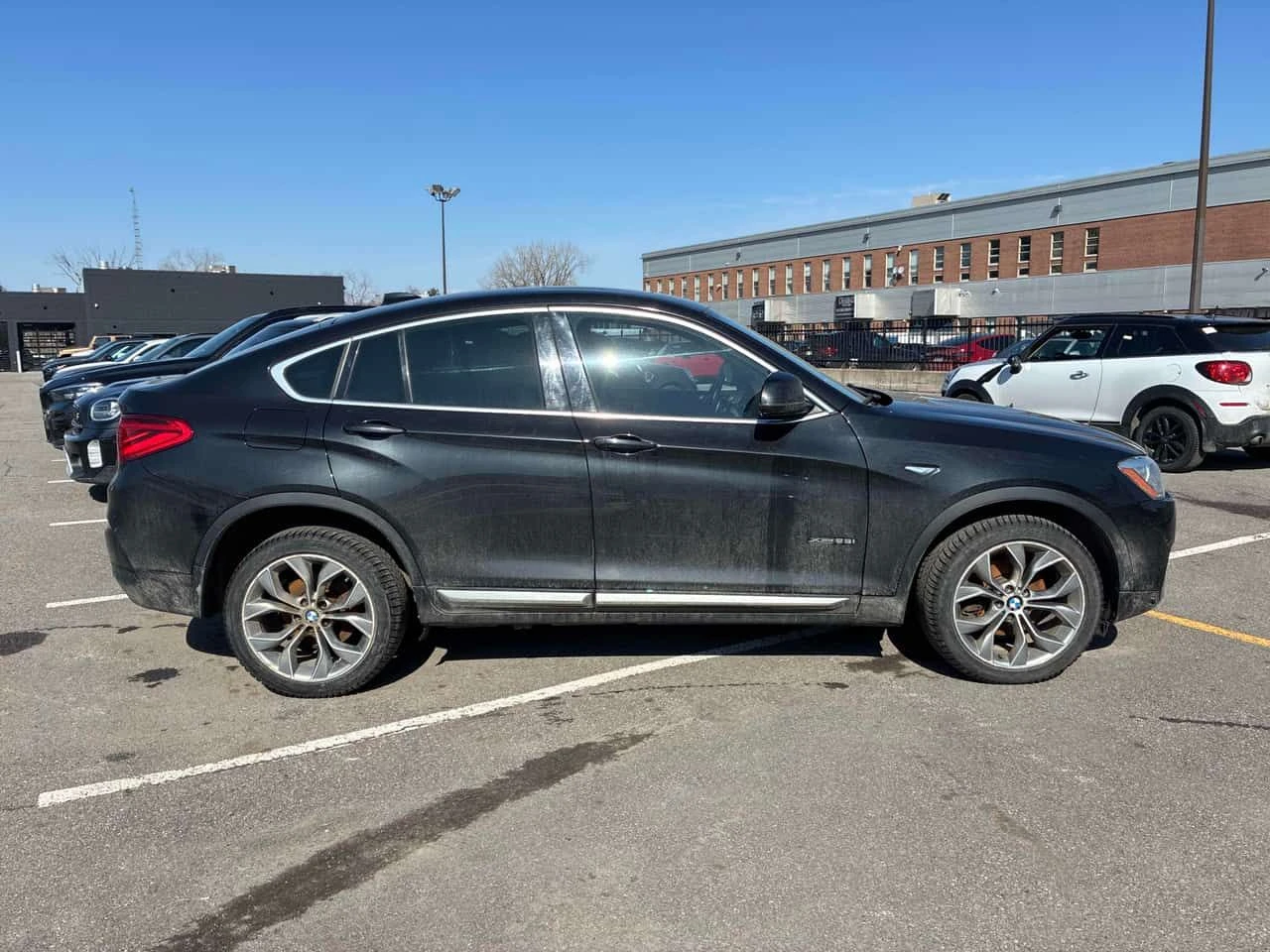 BMW X4 xDrive28i/HARMAN KARDON/HEAD-UP/ШИБИДАХ/OT BMW, снимка 4 - Автомобили и джипове - 54240971