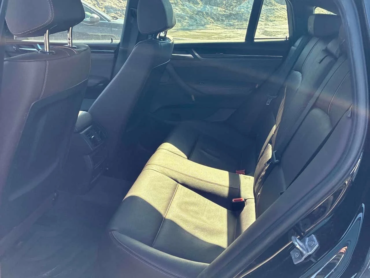 BMW X4 xDrive28i/HARMAN KARDON/HEAD-UP/ШИБИДАХ/OT BMW, снимка 11 - Автомобили и джипове - 54240971