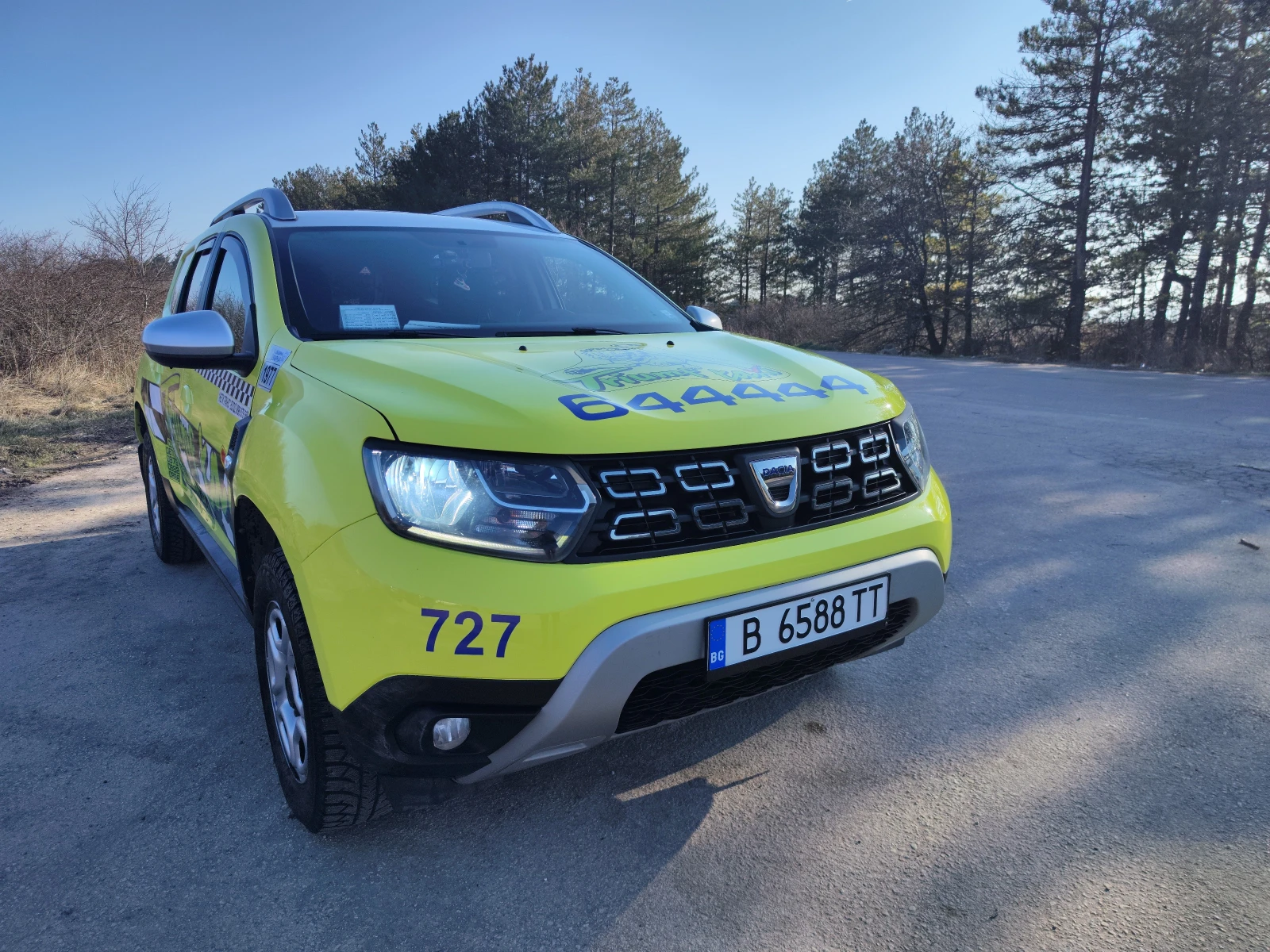 Dacia Duster 1.6 LPG 60000km, снимка 16 - Автомобили и джипове - 54248575