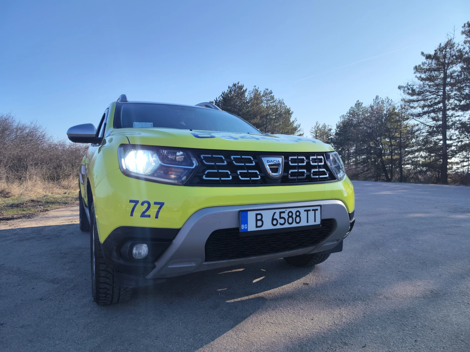 Dacia Duster 1.6 LPG 60000km, снимка 2 - Автомобили и джипове - 54248575