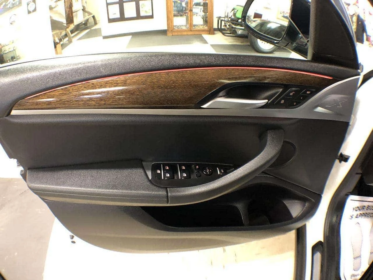 BMW X3 * xDrive30i * АВТОКРЕДИТ БЕЗ ПЪРВОНАЧАЛНА ВНОСКА, снимка 10 - Автомобили и джипове - 54552996