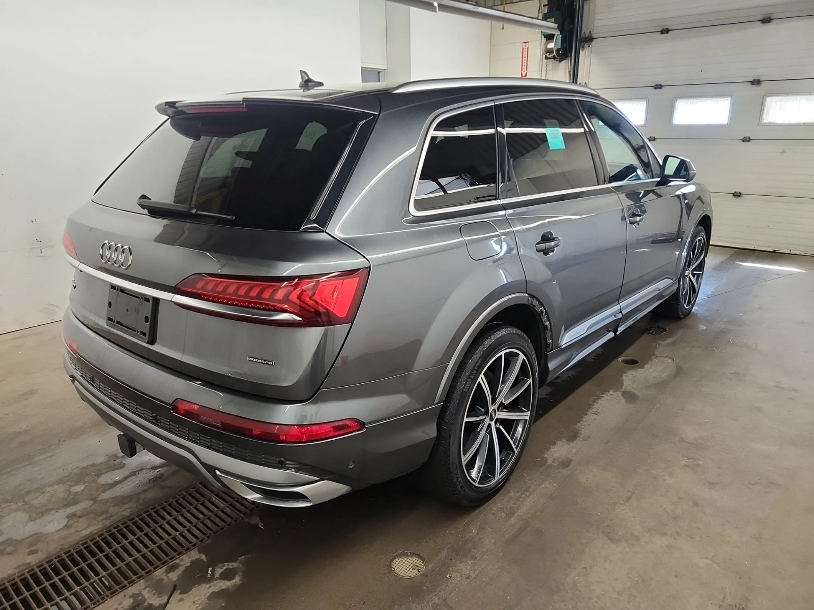 Audi Q7 PROGRESSIV, снимка 4 - Автомобили и джипове - 54768926