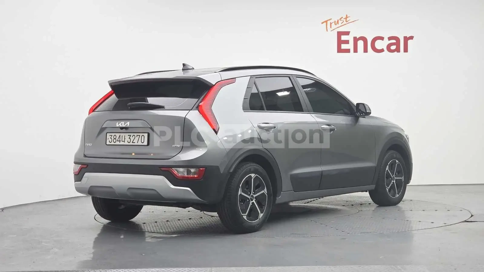 Kia Niro Hybrid| CAM| ADAPTIVE CRUISE| КОЖА| ВКЛ.ТЕХНОТЕСТ, снимка 3 - Автомобили и джипове - 54846626