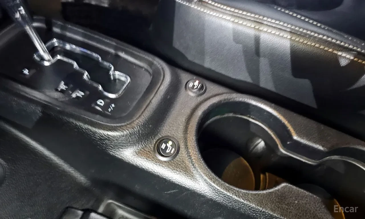 Jeep Wrangler JK 3.6 Sport| V6| 4WD| OFF ROAD| LED| NAVI| KAMERA | Mobile.bg � ����������� 17