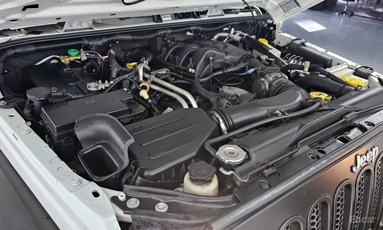 Jeep Wrangler JK 3.6 Sport| V6| 4WD| OFF ROAD| LED| NAVI| KAMERA | Mobile.bg � ����������� 6