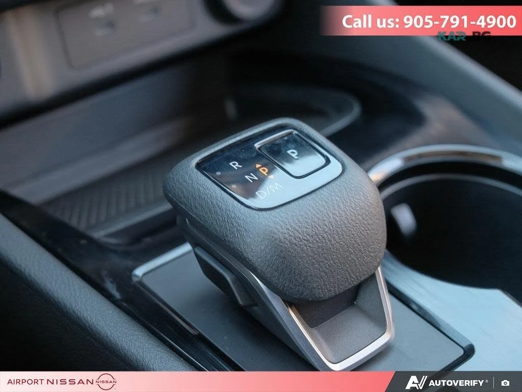 Nissan Rogue * SV * KEYLESS * Автокредит * (Цена до България), снимка 16 - Автомобили и джипове - 55231692
