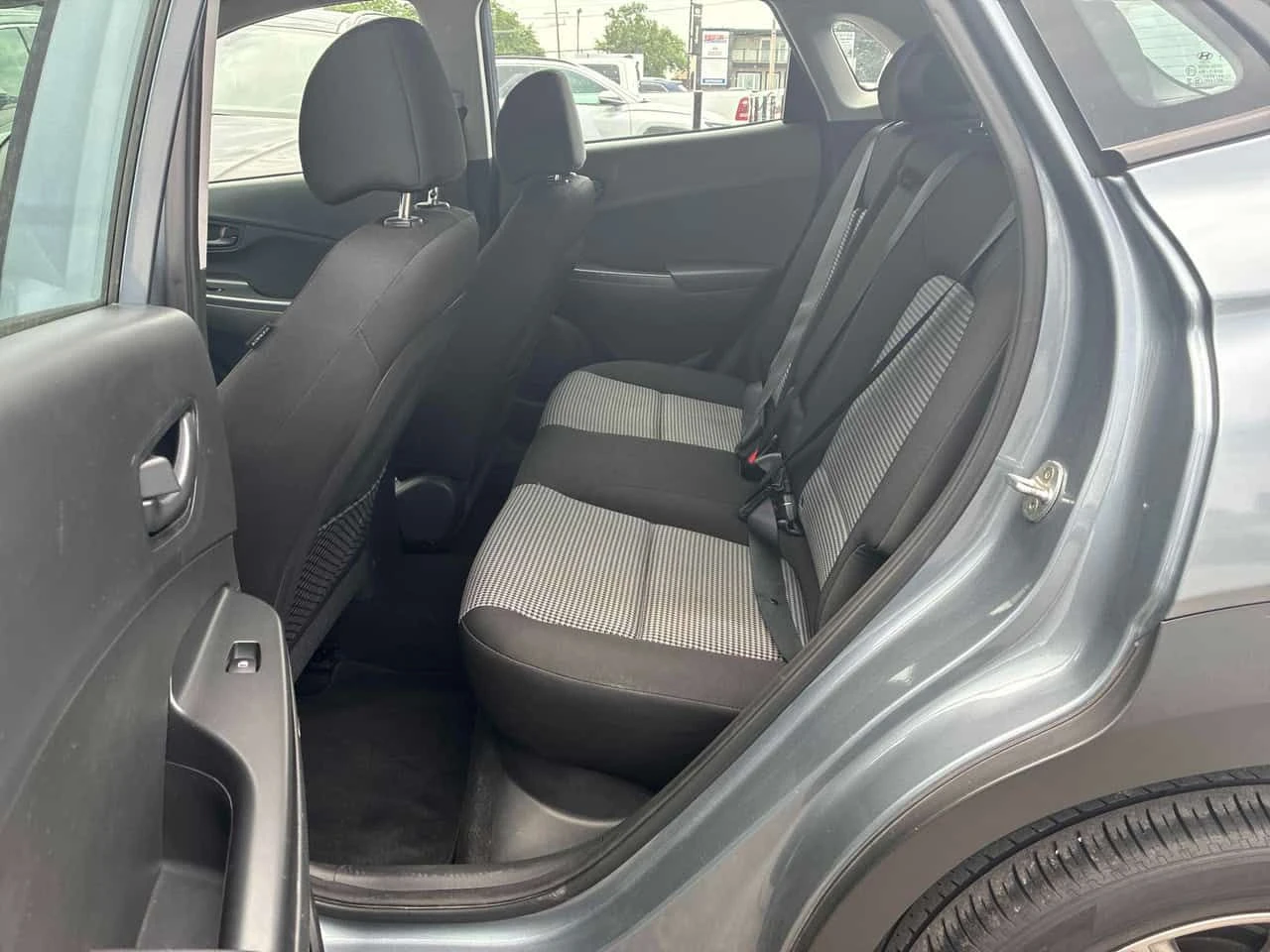 Hyundai Kona * Preferred * АВТОКРЕДИТ БЕЗ ПЪРВОНАЧАЛНА ВНОСКА* , снимка 12 - Автомобили и джипове - 55312009