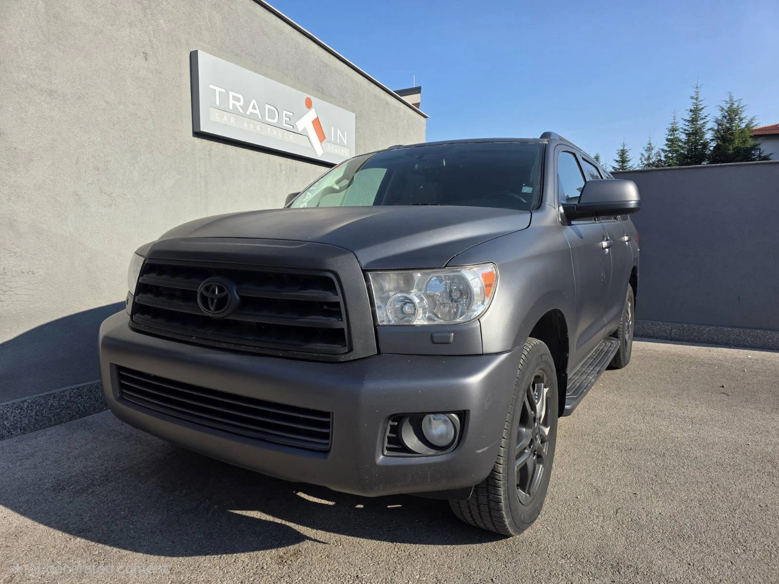 Toyota Sequoia SR5 4.6L V8 AWD