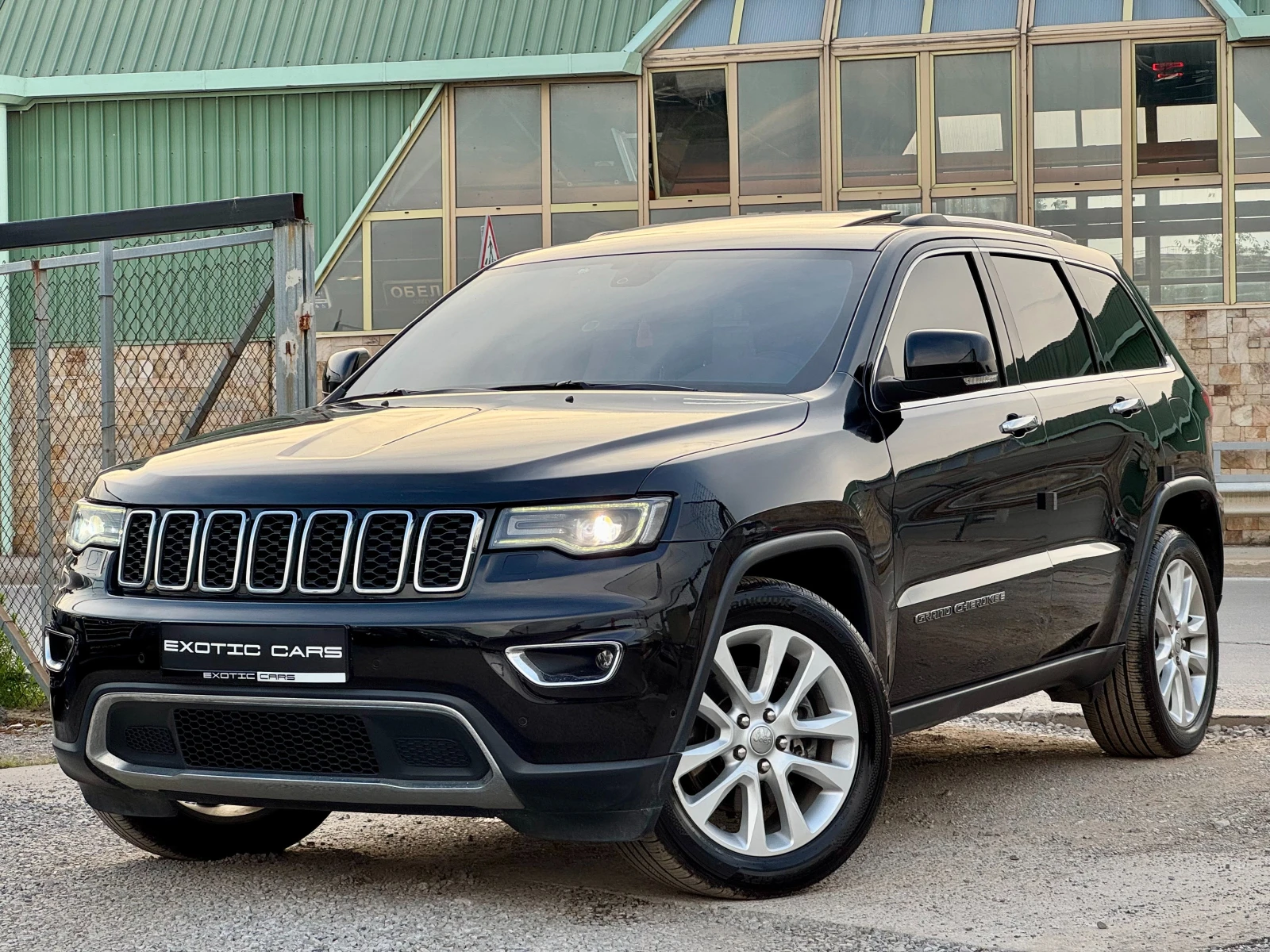 Jeep Grand cherokee 3.6 V6 ! Limited !, снимка 3 - Автомобили и джипове - 55484855
