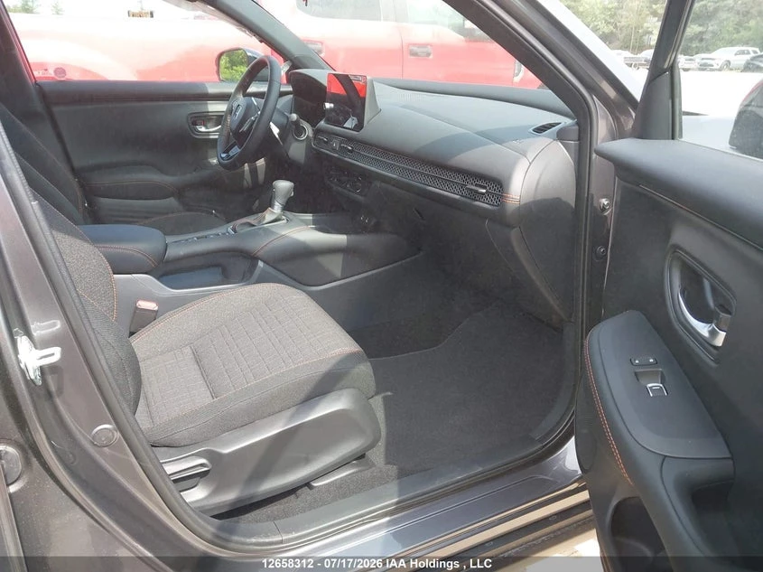 Honda Hr-v SPORT Автокредит Цена до България, снимка 12 - Автомобили и джипове - 56196311