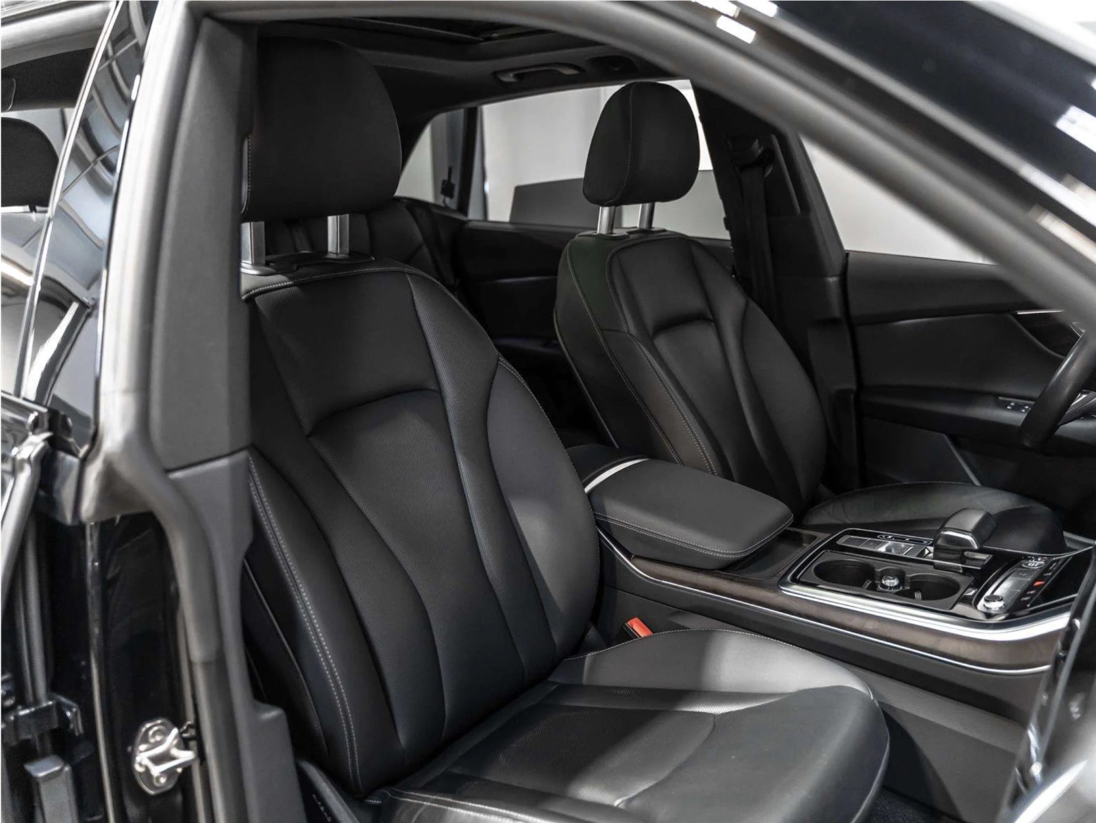 Audi Q8 Technik* S-Line* HUD* 360* BANG&O* 22  | Mobile.bg � ����������� 10