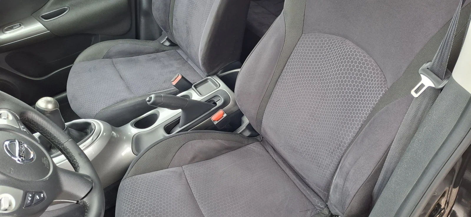 Nissan Juke 1, 6 ГАЗ/БЕНЗИН, снимка 8 - Автомобили и джипове - 56702476