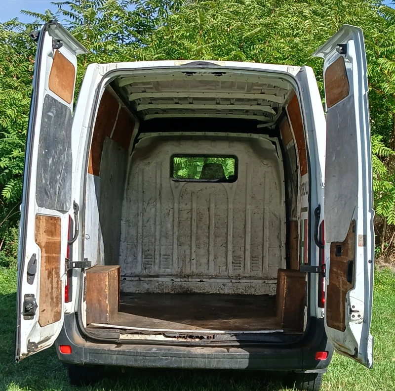 Renault Master 2.3 125, снимка 10 - Бусове и автобуси - 47466359