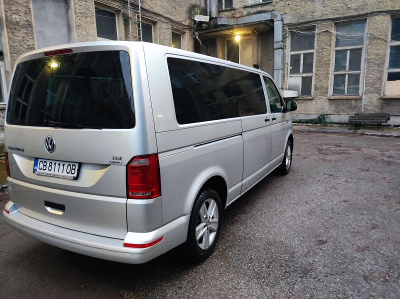 VW Caravelle 2.0TDI, снимка 3 - Бусове и автобуси - 53575276