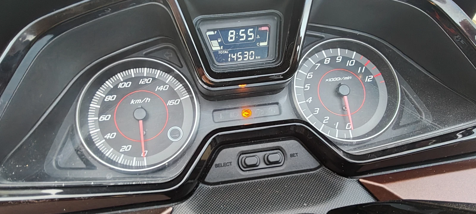 Honda Forza 125i, снимка 11 - Мотоциклети и мототехника - 55871505
