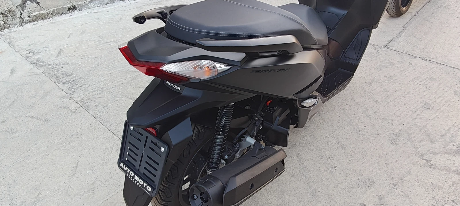 Honda Forza 125i, снимка 6 - Мотоциклети и мототехника - 55871505