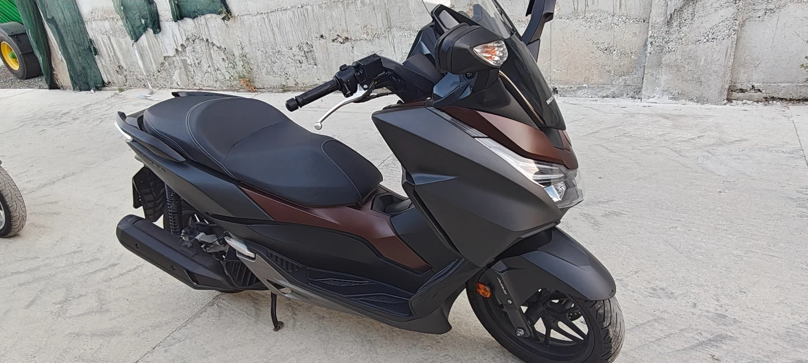 Honda Forza 125i, снимка 5 - Мотоциклети и мототехника - 55871505