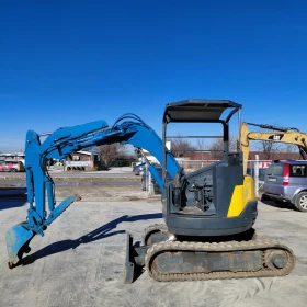 Багер Kubota 3 ТОНА * ХИДРАВЛИЧНА ЩИПКА * НАЛИЧЕН * , снимка 2