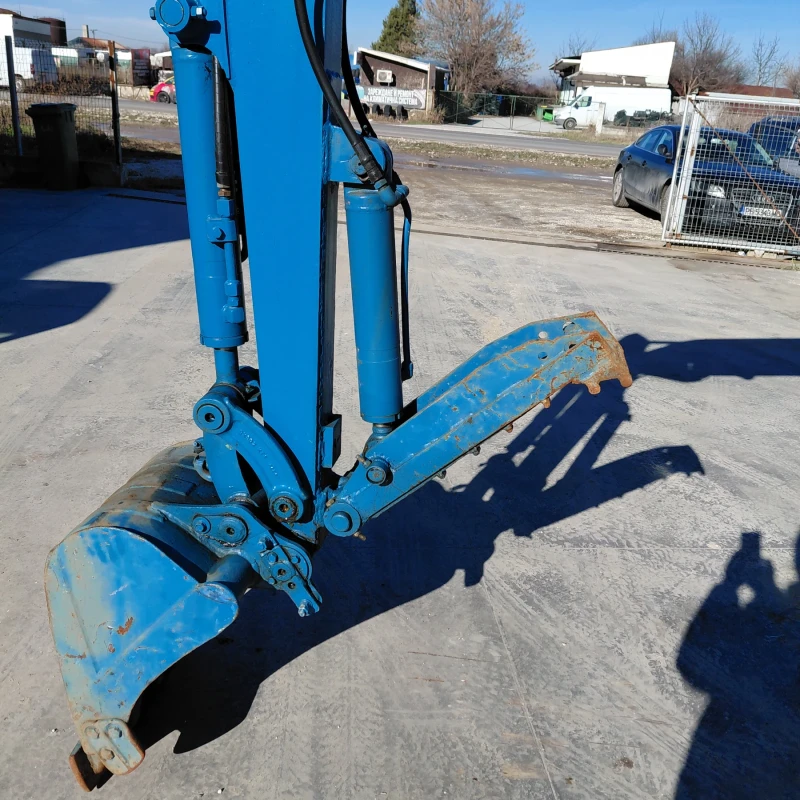 Багер Kubota 3 ТОНА * ХИДРАВЛИЧНА ЩИПКА * НАЛИЧЕН * , снимка 9 - Индустриална техника - 51649392