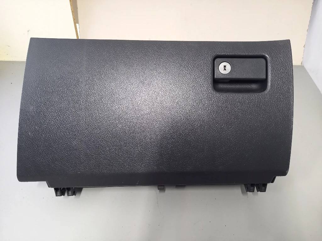 Жабка Тойота Рав4 (з)