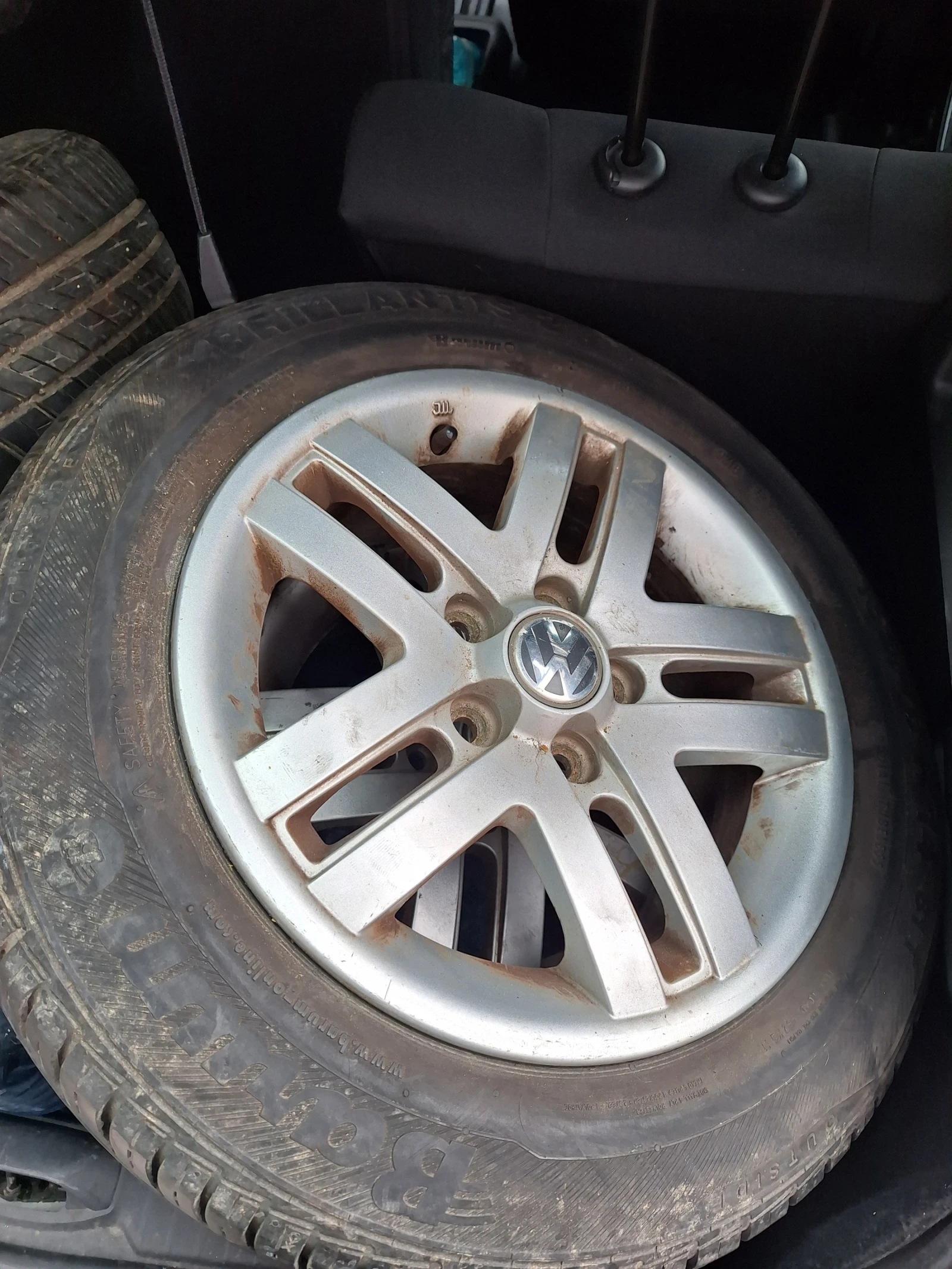 Гуми с джанти Barum 165/70R14, снимка 2 - Гуми и джанти - 54044326