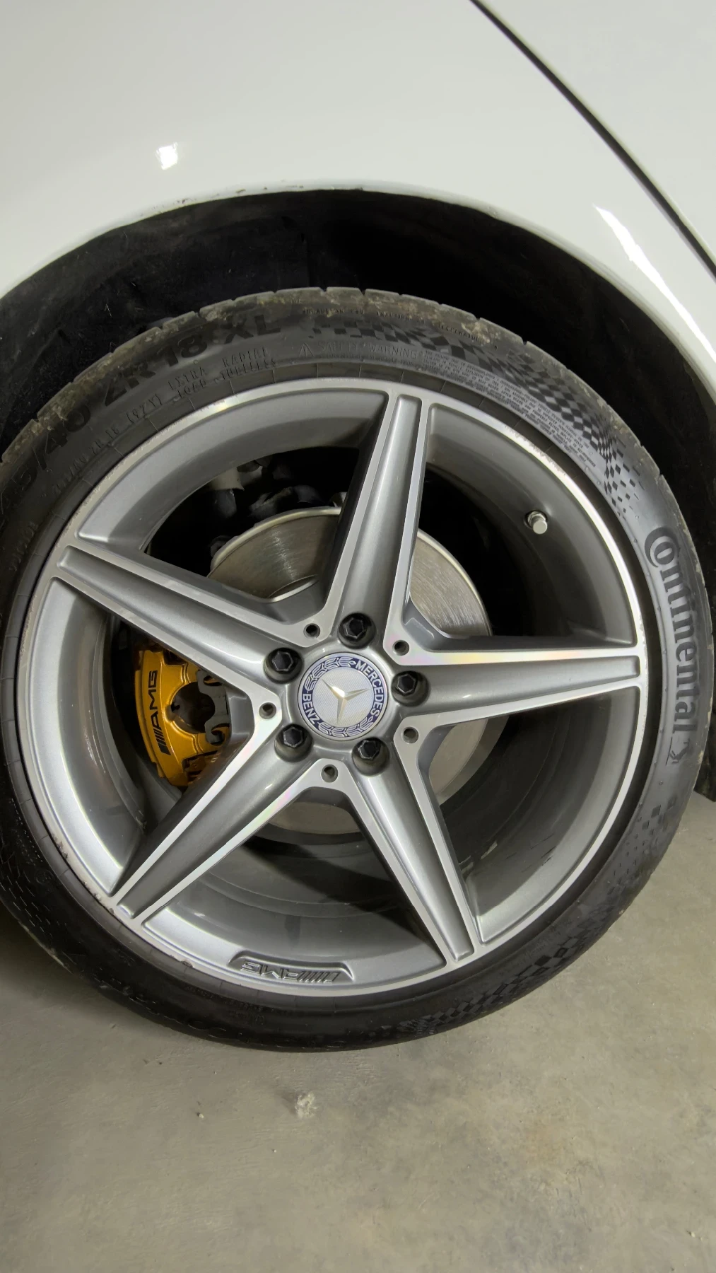Гуми с джанти Continental 225/45R18
