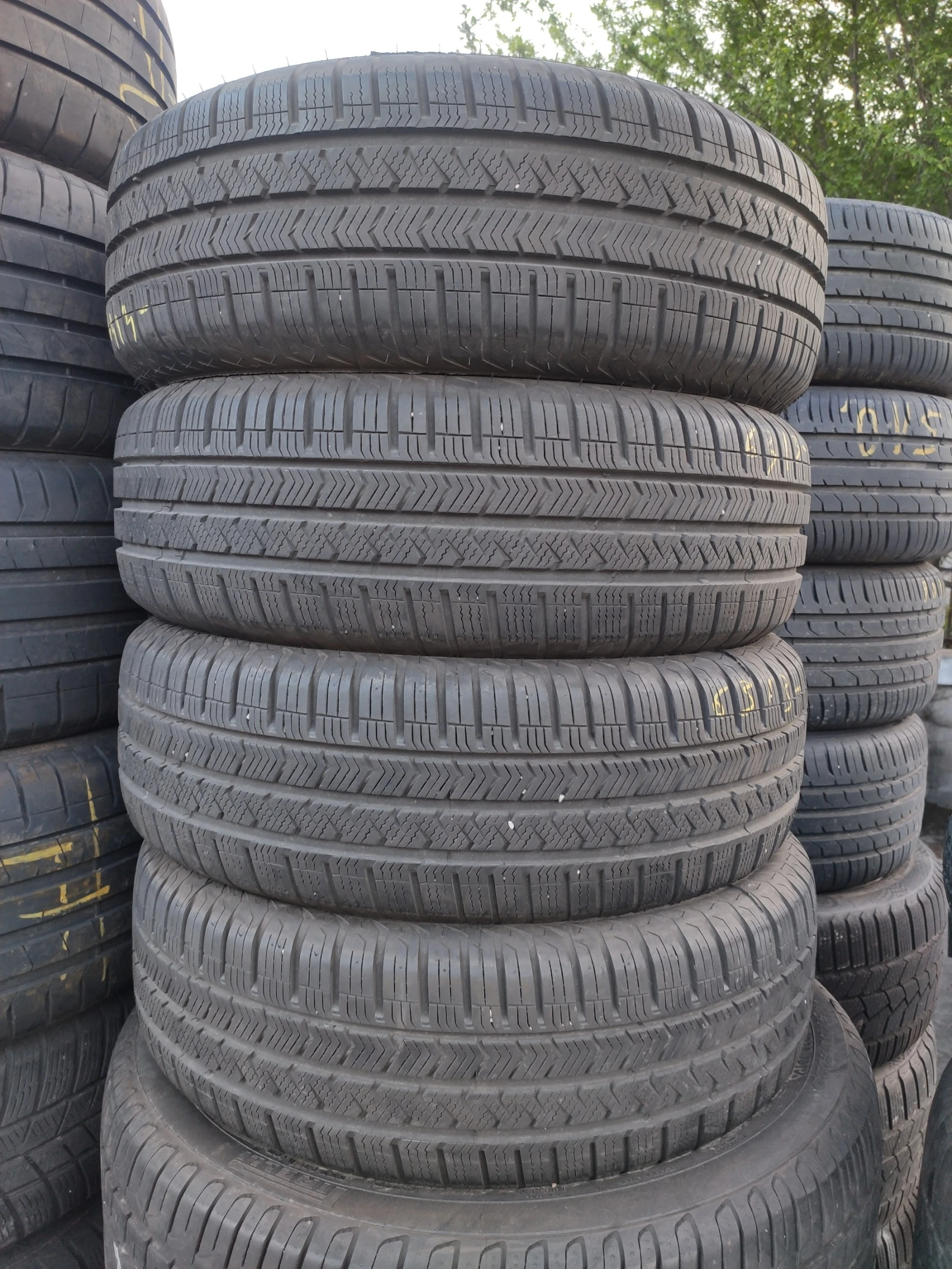Гуми Всесезонни 195/70R14, снимка 5 - Гуми и джанти - 55498361