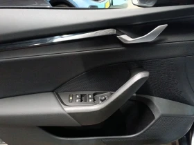Skoda Octavia 1.5TSI/150HP/SELECT/DSG/ACC/CPLAY/CAM/NAVI/260q, снимка 14