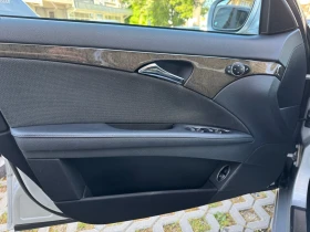 Mercedes-Benz E 220, снимка 10