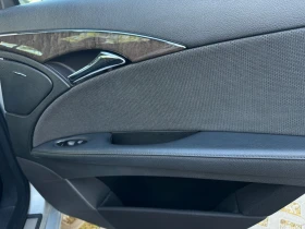 Mercedes-Benz E 220, снимка 7