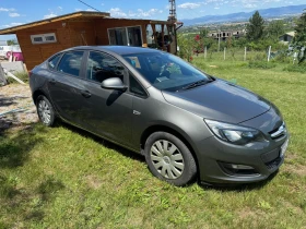 Opel Astra, снимка 2